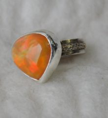 Yellow Opal sterling silver basil with white gold and 9ct gold ring